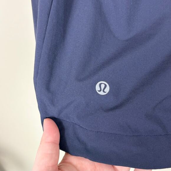 Lululemon Windbreaker Water Resistant Rise & Shine Jacket III in Midnight Navy - Picture 13 of 16